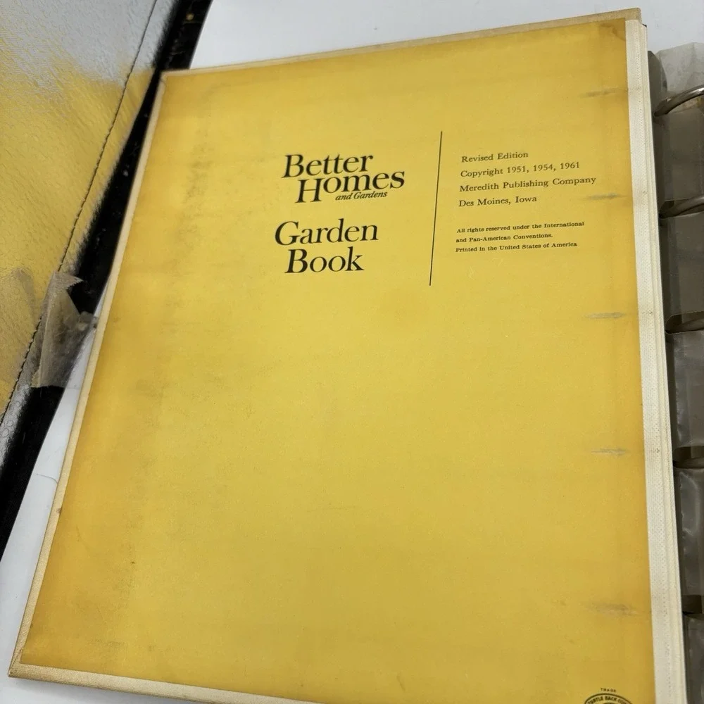 Better Homes and Gardens New Garden Book Vintage 1961 Five Ring Binder Lawn Land